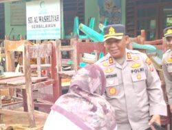 Turun Langsung! Kapolres Simalungun Tinjau Lokasi Banjir Pasar Bawah, Pastikan Bansos dan Dapur Umum Segera Didirikan